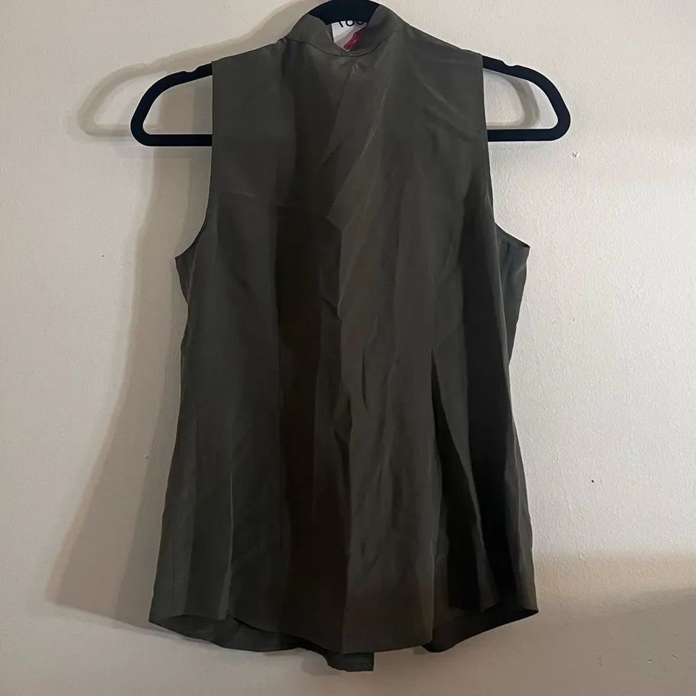 NWT Ann Taylor Silk Sleeveless Tie-Front Blouse - Dark Olive - Picture 2 of 3